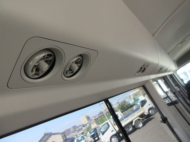 トヨタコースターマイクロバス[写真24]