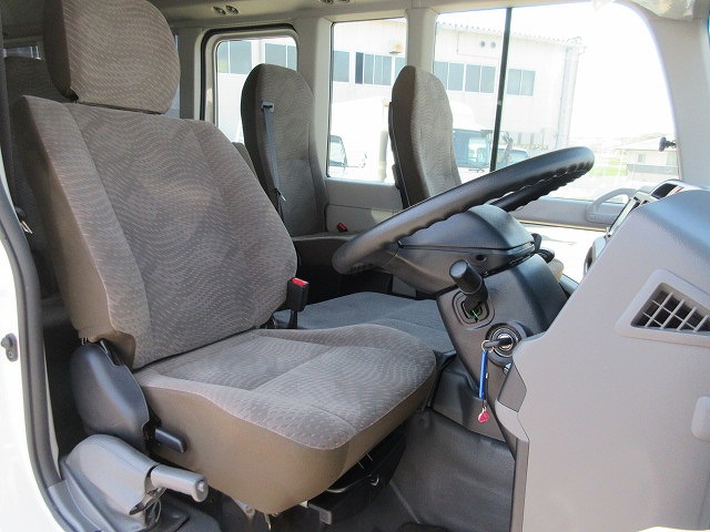 トヨタコースターマイクロバス[写真27]