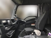 いすゞフォワード冷凍車（冷蔵車）中型（4t）[写真20]