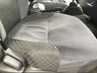 いすゞフォワード冷凍車（冷蔵車）中型（4t）[写真22]