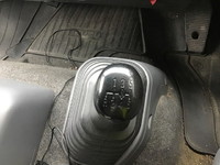 いすゞフォワード冷凍車（冷蔵車）中型（4t）[写真30]