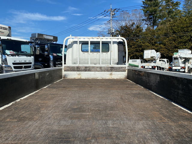 日野デュトロ平ボディ小型（2t・3t）[写真11]