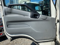 日野デュトロ平ボディ小型（2t・3t）[写真27]