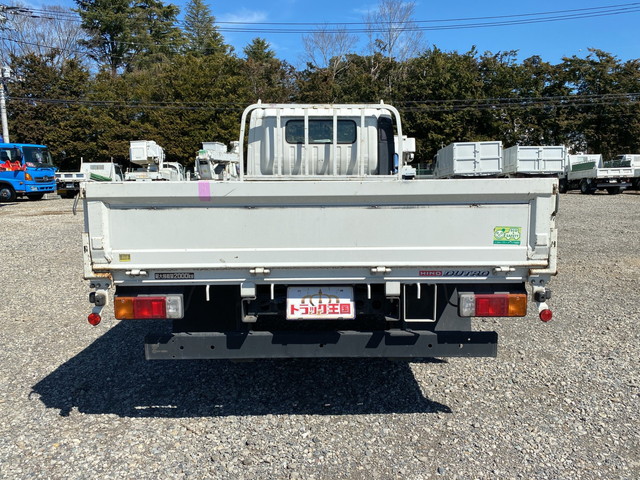 日野デュトロ平ボディ小型（2t・3t）[写真09]