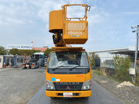 三菱ふそうキャンター高所作業車小型（2t・3t）[写真10]