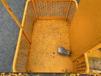 三菱ふそうキャンター高所作業車小型（2t・3t）[写真14]