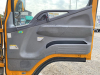 三菱ふそうキャンター高所作業車小型（2t・3t）[写真29]