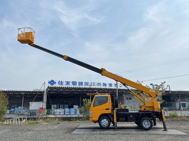 三菱ふそうキャンター高所作業車小型（2t・3t）[写真06]