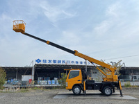 三菱ふそうキャンター高所作業車小型（2t・3t）[写真06]