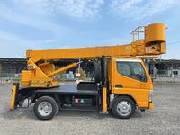 三菱ふそうキャンター高所作業車小型（2t・3t）[写真07]