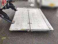 いすゞフォワード冷凍車（冷蔵車）中型（4t）[写真10]