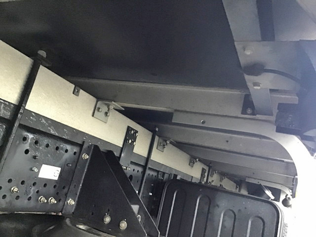 いすゞフォワード冷凍車（冷蔵車）中型（4t）[写真13]