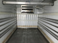 いすゞフォワード冷凍車（冷蔵車）中型（4t）[写真03]