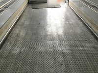 いすゞフォワード冷凍車（冷蔵車）中型（4t）[写真04]