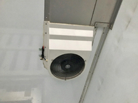 いすゞフォワード冷凍車（冷蔵車）中型（4t）[写真07]