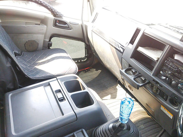 いすゞフォワードパッカー車（塵芥車）中型（4t）[写真16]