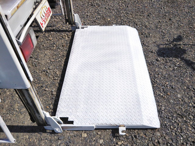 マツダタイタン平ボディ小型（2t・3t）[写真14]