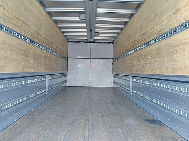 日野レンジャーアルミウイング中型（4t）[写真12]