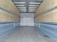 日野レンジャーアルミウイング中型（4t）[写真12]