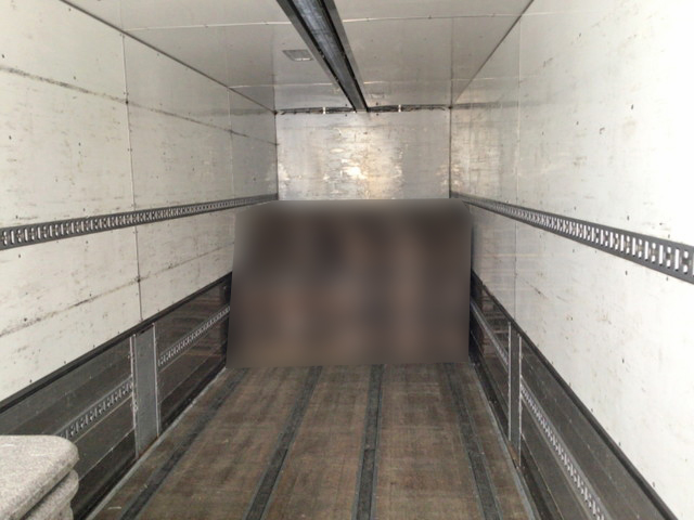 日野プロフィアアルミウイング大型（10t）[写真02]