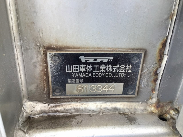 日野プロフィアアルミウイング大型（10t）[写真04]