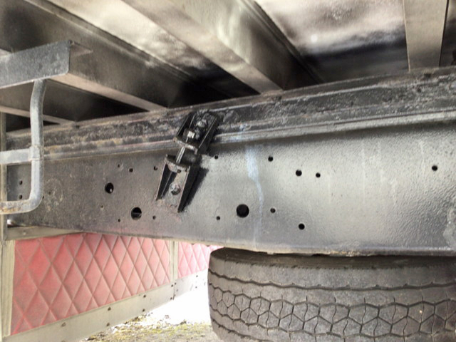 日野プロフィアアルミウイング大型（10t）[写真06]