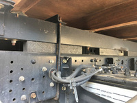 三菱ふそうキャンター平ボディ小型（2t・3t）[写真19]