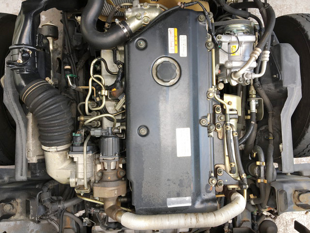 いすゞエルフアルミバン小型（2t・3t）[写真23]