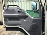 いすゞエルフアルミバン小型（2t・3t）[写真26]