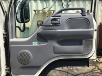 いすゞエルフアルミバン小型（2t・3t）[写真27]