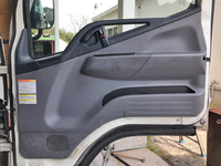 三菱ふそうキャンター平ボディ小型（2t・3t）[写真29]