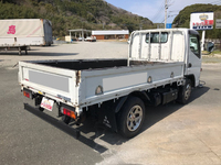 三菱ふそうキャンター平ボディ小型（2t・3t）[写真02]