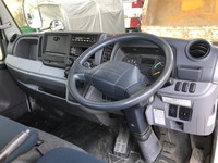 三菱ふそうキャンター平ボディ小型（2t・3t）[写真31]