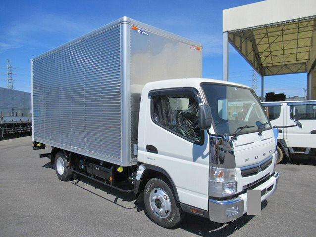 三菱ふそうキャンターアルミバン小型（2t・3t）[写真02]