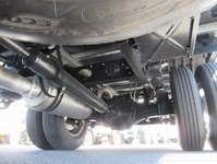 三菱ふそうキャンターアルミバン小型（2t・3t）[写真36]