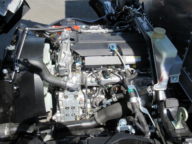 三菱ふそうキャンターアルミバン小型（2t・3t）[写真40]