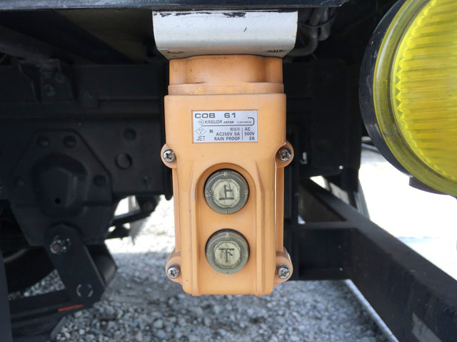 日産アトラスアルミバン小型（2t・3t）[写真21]