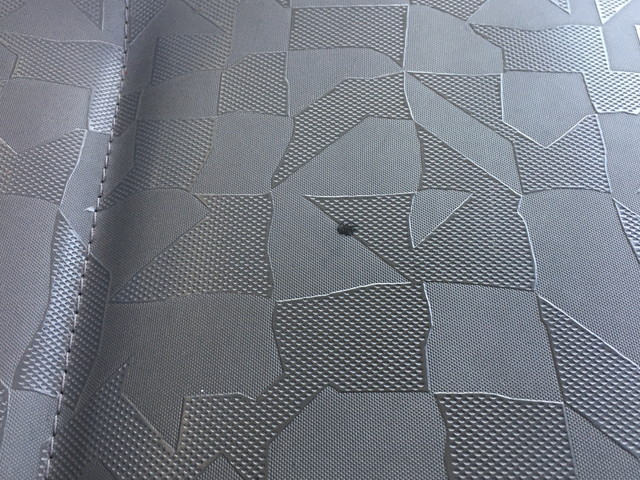 いすゞエルフ幌ウイング小型（2t・3t）[写真32]