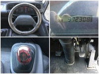 いすゞエルフ幌ウイング小型（2t・3t）[写真34]