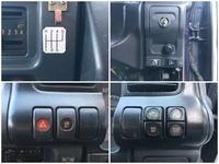 いすゞエルフ幌ウイング小型（2t・3t）[写真35]