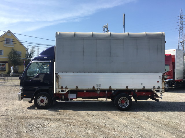 いすゞエルフ幌ウイング小型（2t・3t）[写真05]