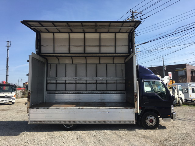 いすゞエルフ幌ウイング小型（2t・3t）[写真08]