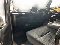 いすゞエルフアルミバン小型（2t・3t）[写真16]