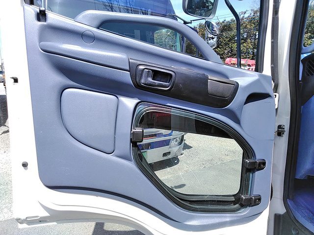 日野レンジャークレーン4段中型（4t）[写真28]