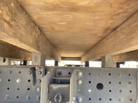 三菱ふそうキャンター平ボディ小型（2t・3t）[写真19]