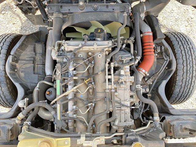 三菱ふそうキャンター平ボディ小型（2t・3t）[写真24]