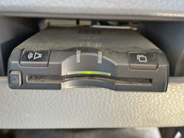 三菱ふそうキャンター平ボディ小型（2t・3t）[写真35]