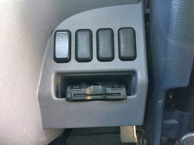 三菱ふそうキャンター平ボディ小型（2t・3t）[写真36]