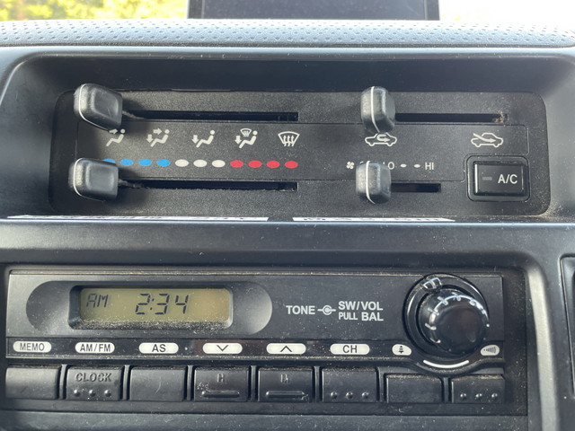 日野デュトロ冷凍車（冷蔵車）小型（2t・3t）[写真35]