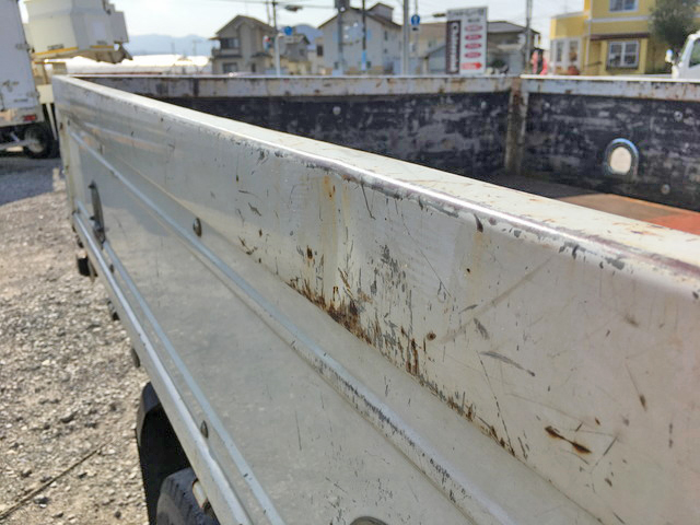 いすゞエルフクレーン3段小型（2t・3t）[写真20]